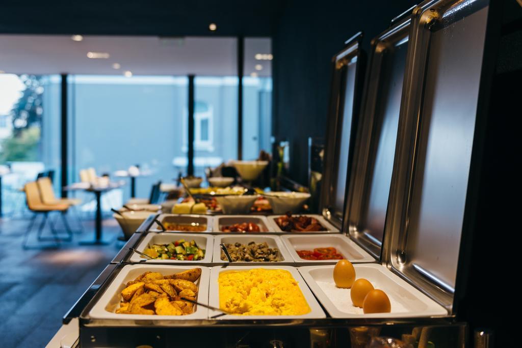Hotel Privo Targu Mures Luaran gambar
